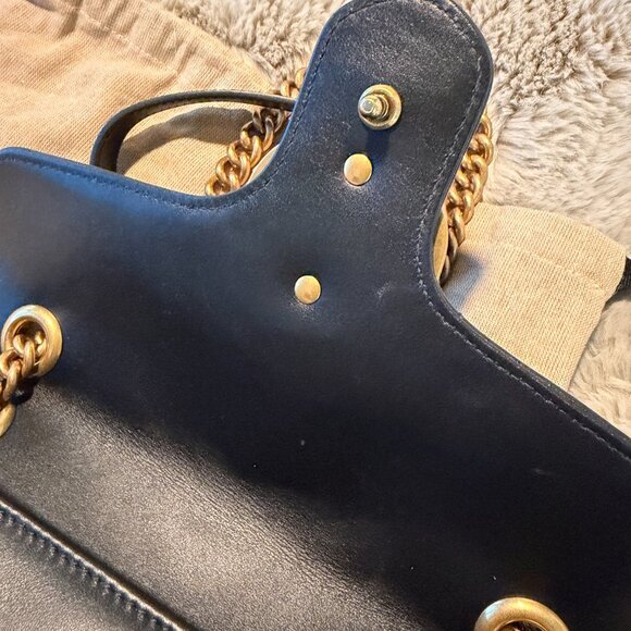 Gucci Marmont Medium Shoulder Bag - Black - Picture 4 of 7